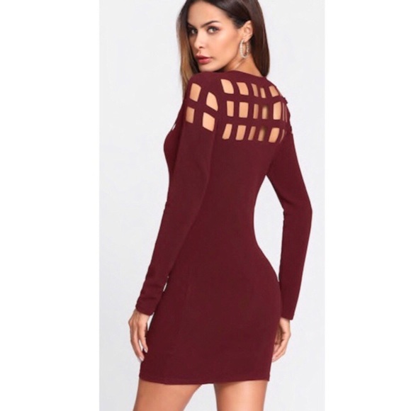 🎈HOST PICK 🎈Geo Cut Yoke Bodycon Dress - Picture 2 of 6